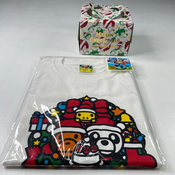 BAPE 2014 X-MAS T-Shirt with Present Box – Size Small - Picture 11 of 11